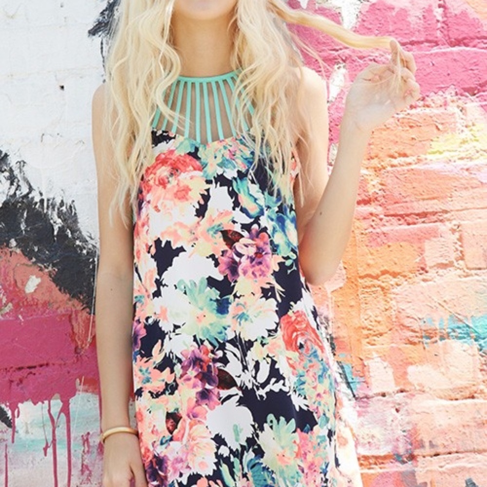 Summer Floral print dress, Medium - Picture 3 of 4